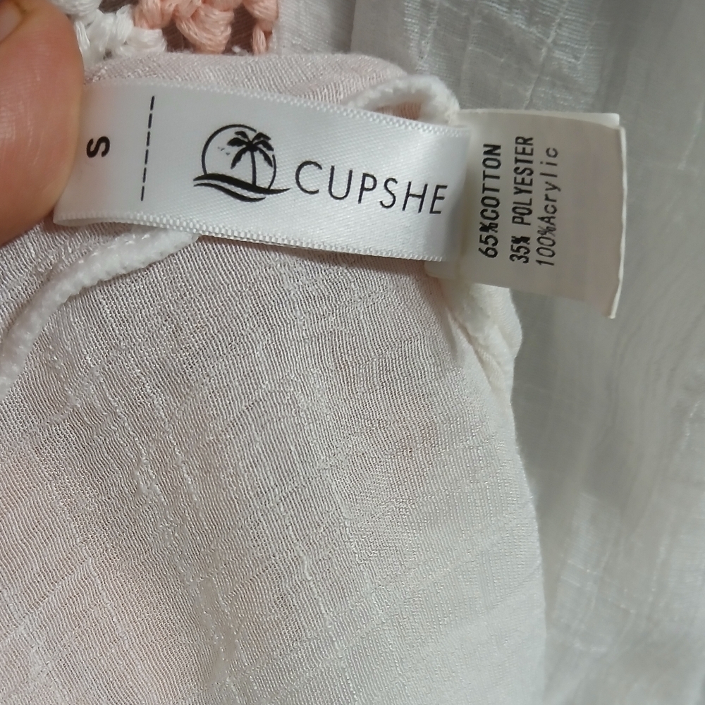 Cupshe White and Pink Ruffle Hem Swim Coverup - Picture 12 of 13
